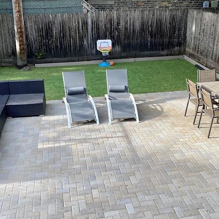 Lincoln Park Apartment With Backyard! 芝加哥 外观 照片