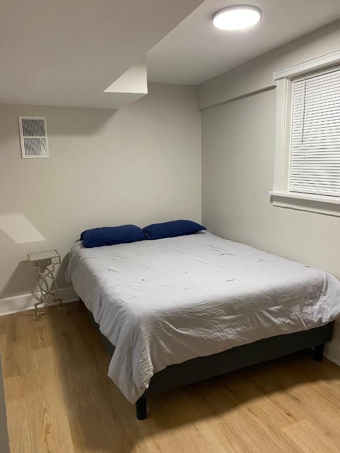 Lincoln Park Apartment With Backyard! 芝加哥 外观 照片