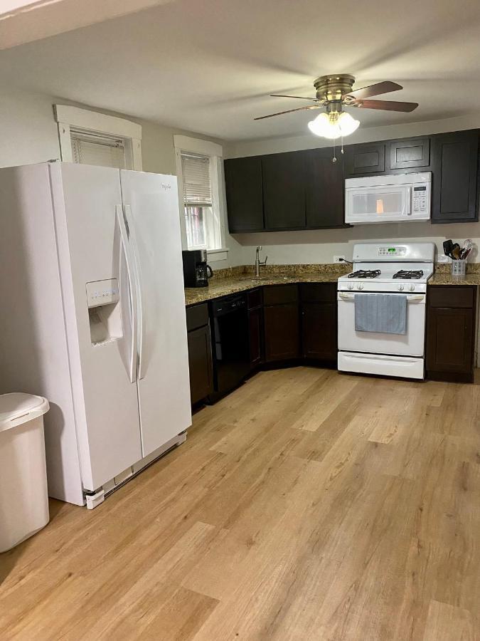 Lincoln Park Apartment With Backyard! 芝加哥 外观 照片